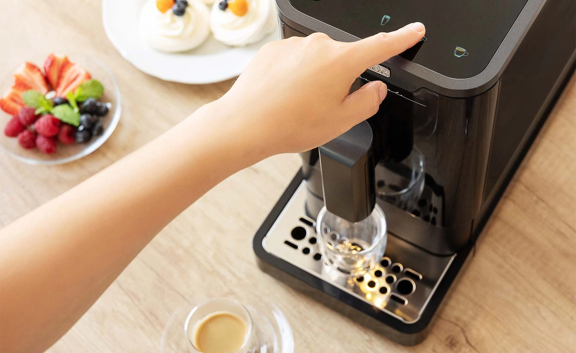 Sencor SES 7018BK aparat za espresso