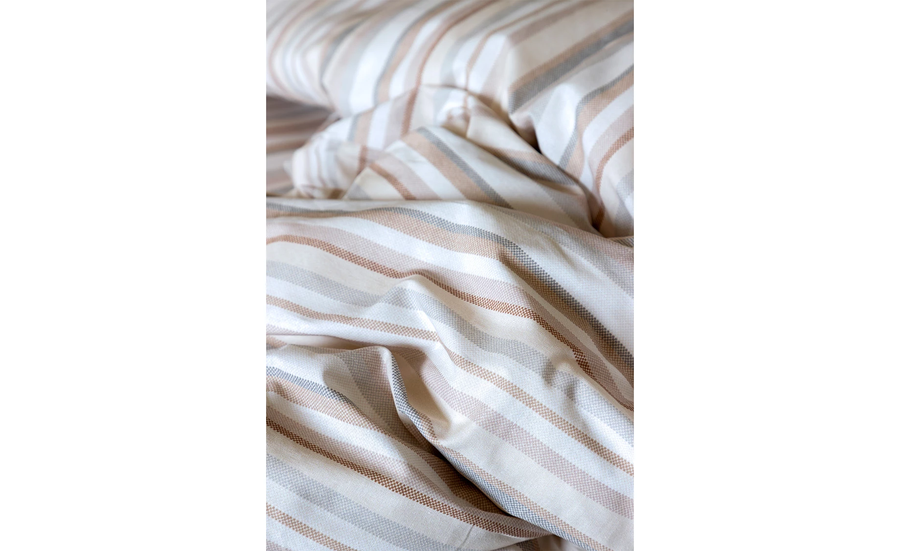 Posteljina Glasper 240x220cm