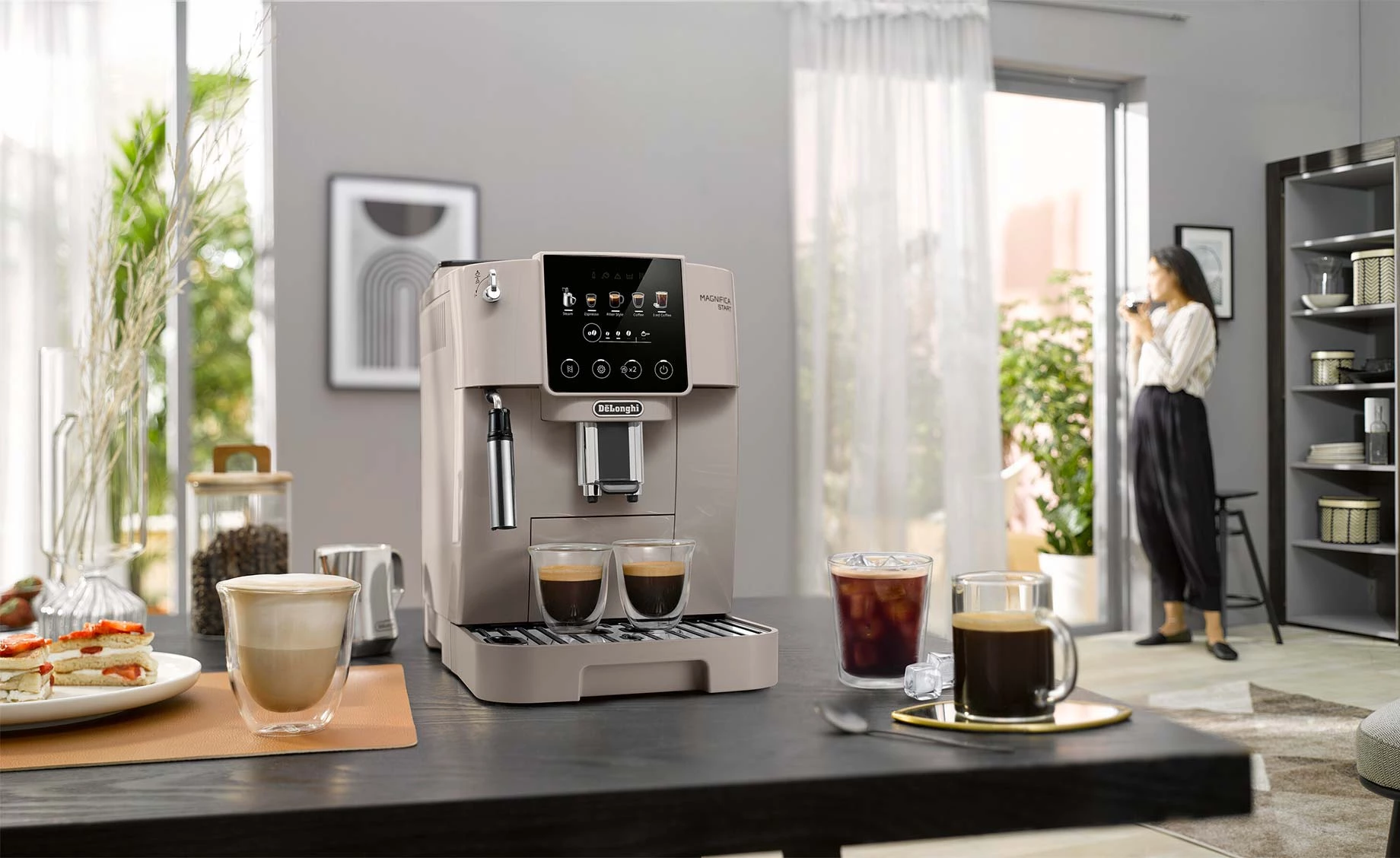 De Longhi ECAM 220.50.BG POP  Magnifica Start  aparat za espresso kavu